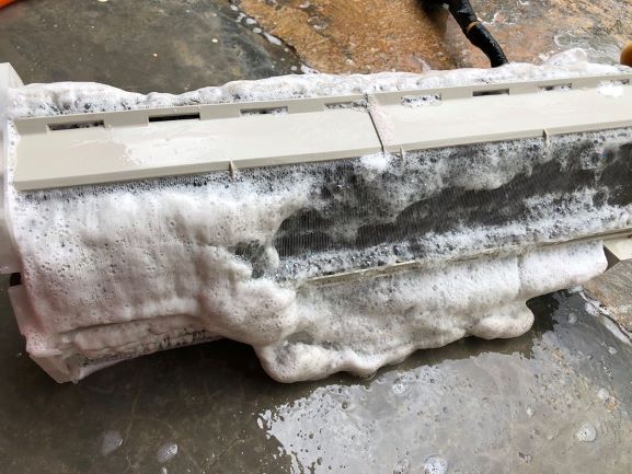 Aircon Service in Kuala Lumpur and Selangor Malaysia - Dr Air